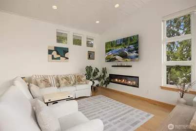 10555 NE Morning Lane, Bainbridge Island, WA 98110 - Photo 6