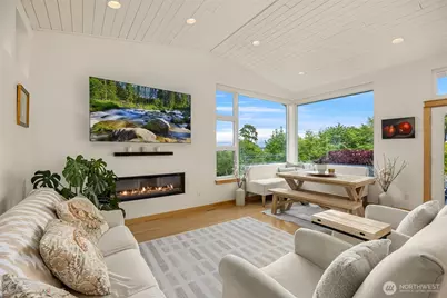 10555 NE Morning Lane, Bainbridge Island, WA 98110 - Photo 6