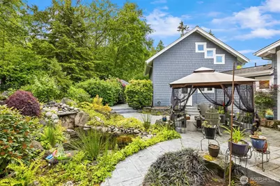 10555 NE Morning Lane, Bainbridge Island, WA 98110 - Photo 28