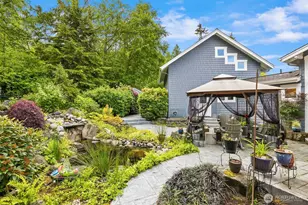 10555 NE Morning Ln, Bainbridge Island, WA 98110 - Photo 28
