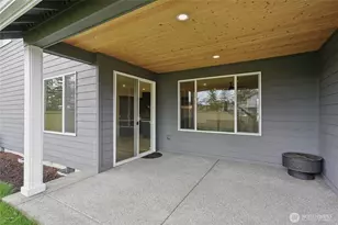 923 198th St Ct E, Spanaway, WA 98387 - Photo 34