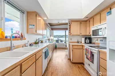 2589 Lummi View Drive, Bellingham, WA 98226 - Photo 10