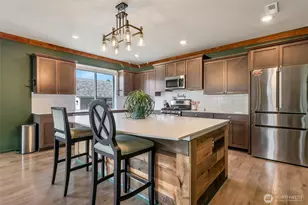 650 McKinley St, Enumclaw, WA 98022 - Photo 8