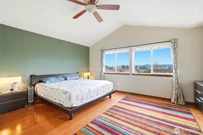 7703 NE 201st Place, Kenmore, WA 98028 - Photo 14