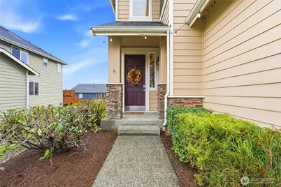 7703 NE 201st Place, Kenmore, WA 98028 - Photo 2