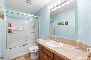 7703 NE 201st Pl, Kenmore, WA 98028 - Photo 22