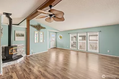 325 N 5th Avenue #22, Sequim, WA 98382 - Photo 2