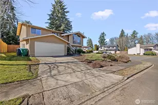 1601 Olympia Ave SE, Renton, WA 98058 - Photo 2