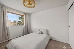 1601 Olympia Ave SE, Renton, WA 98058 - Photo 14