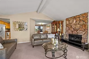 1601 Olympia Ave SE, Renton, WA 98058 - Photo 4