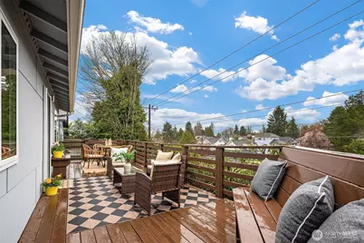 4115 21st Avenue SW, Seattle, WA 98106 - Photo 2