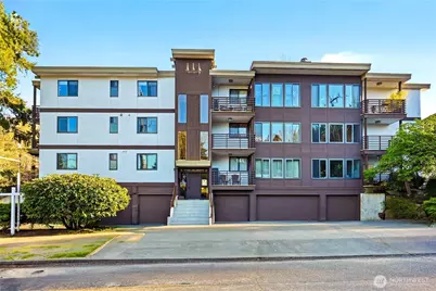 3505 W Government Way #206, Seattle, WA 98199 - Photo 2