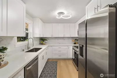 20407 30th Avenue W, Lynnwood, WA 98036 - Photo 22