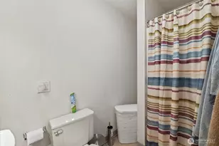 14937 133rd Ave SE, Renton, WA 98058 - Photo 16