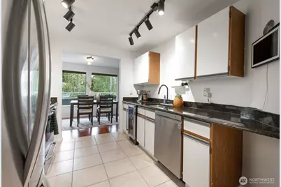 1226 6th Avenue S #A102, Edmonds, WA 98020 - Photo 10