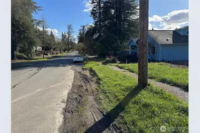 1067 Central Avenue SE, Olympia, WA 98501 - Photo 1