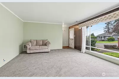 406 N 19th Ave, Kelso, WA 98626 - Photo 6