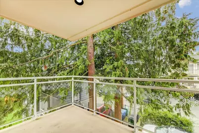1527 California Avenue SW #301, Seattle, WA 98116 - Photo 6
