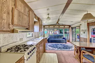 23217 State Route 9, Lake McMurray, WA 98274 - Photo 32