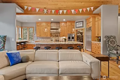 40105 Highland Drive E, Roy, WA 98580 - Photo 10