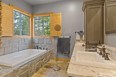40105 Highland Drive E, Roy, WA 98580 - Photo 24