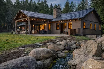 40105 Highland Drive E, Roy, WA 98580 - Photo 2