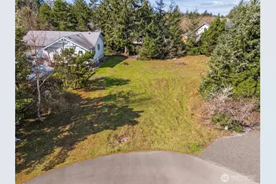 844 Salal Court SW, Ocean Shores, WA 98569 - Photo 1