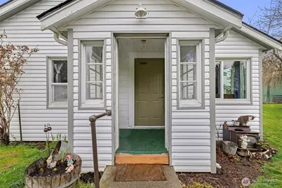 9715 Thurston Lane, Sedro Woolley, WA 98284 - Photo 4