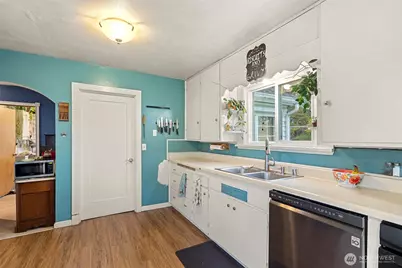 9715 Thurston Lane, Sedro Woolley, WA 98284 - Photo 16