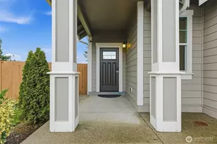 18128 38th Ave Ct E, Tacoma, WA 98446 - Photo 2