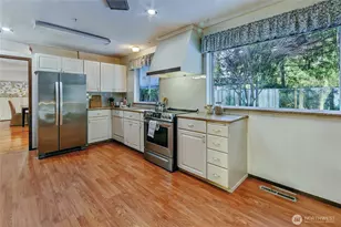 4518 Jean Ct W, University Place, WA 98466 - Photo 12