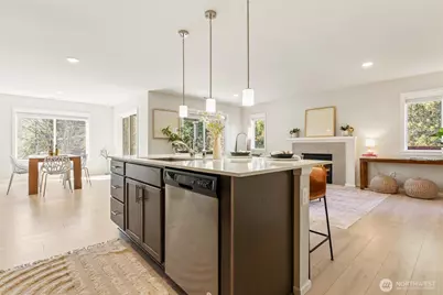 7801 24th Court SE, Lacey, WA 98503 - Photo 8