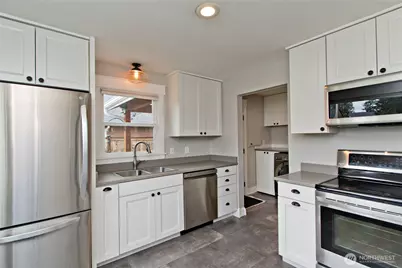 1318 Lafromboise Street, Enumclaw, WA 98022 - Photo 6