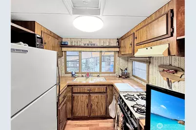 21 Drial Loop, Deming, WA 98244 - Photo 10