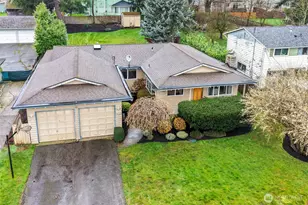 17630 Larch Way, Lynnwood, WA 98037 - Photo 1