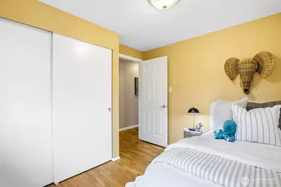 17630 Larch Way, Lynnwood, WA 98037 - Photo 20