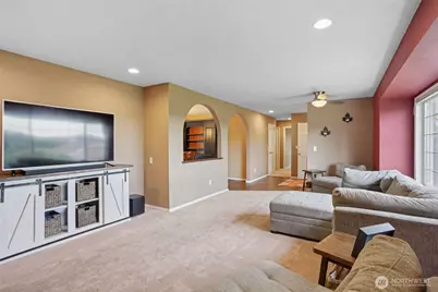 13710 SE 251st Place, Kent, WA 98042 - Photo 8