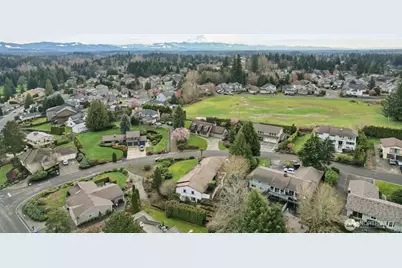 13710 SE 251st Place, Kent, WA 98042 - Photo 6