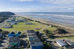 24 Duke Ln, Pacific Beach, WA 98571 - Photo 26