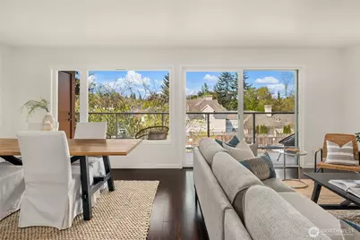 2501 Canterbury Lane E #322, Seattle, WA 98112 - Photo 4