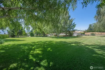 3716 Knowles Road, Wenatchee, WA 98801 - Photo 24