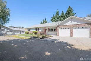 3716 Knowles Rd, Wenatchee, WA 98801 - Photo 1