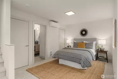 412 W Fulton Street, Seattle, WA 98119 - Photo 18