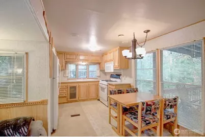 90 Christmas Tree Circle, Deming, WA 98244 - Photo 18
