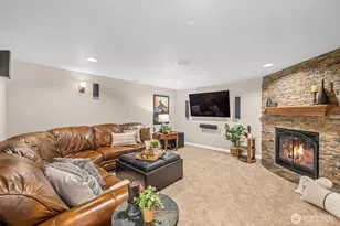 2519 239th Ave SE, Sammamish, WA 98075 - Photo 32