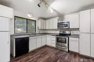 2638 SE Chasewood Ct, Port Orchard, WA 98366 - Photo 12