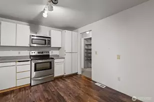 2638 SE Chasewood Ct, Port Orchard, WA 98366 - Photo 10