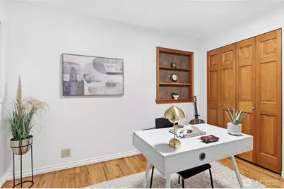 2300 NE 8th Place, Renton, WA 98056 - Photo 18