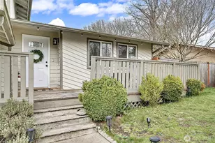 6003 Armour Loop SE, Olympia, WA 98513 - Photo 2