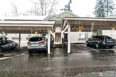 11309 NE 128th Street #F104, Kirkland, WA 98034 - Photo 2